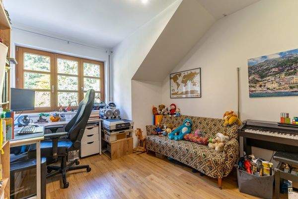 Kinderzimmer - Büro