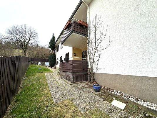 Grünflächen ums Haus herum...