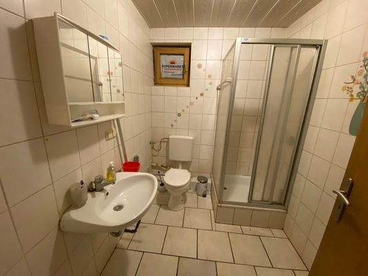 Wohnung UG Bad