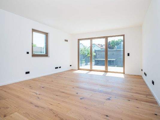 großzügiger Wohn- und Essbereich