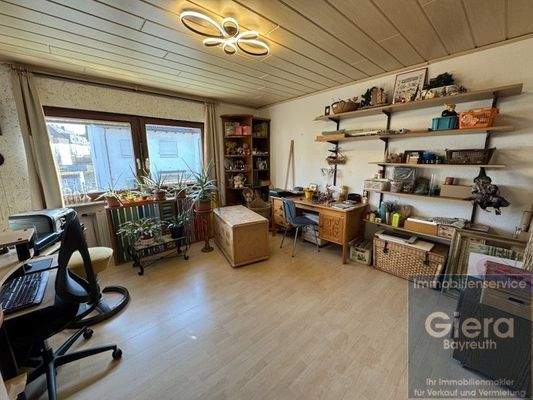 Schlaf-/Arbeitszimmer 1. OG