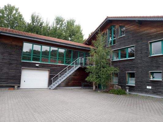 Modernes Gebäude Außenansicht