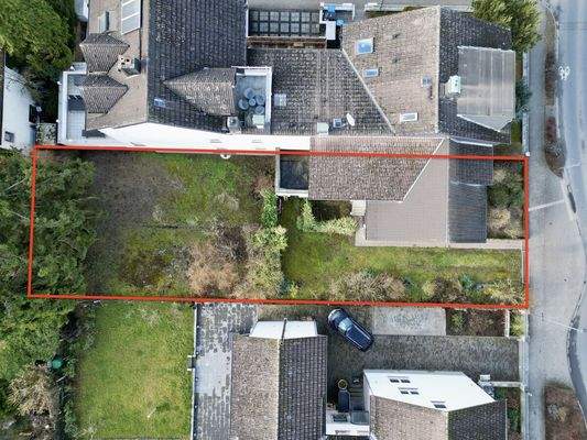 Rote Line ist die ca. Grenze