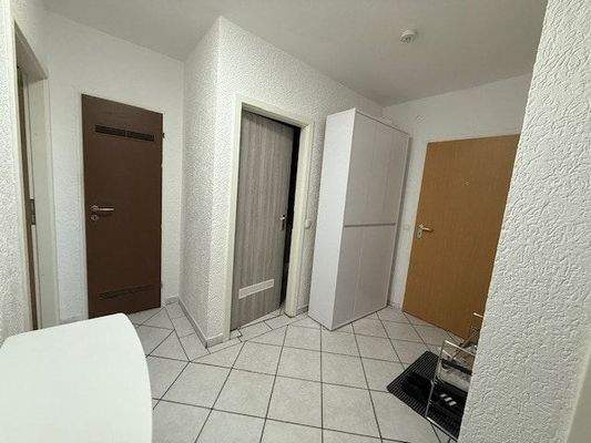 Wohnungseingang mit Flur