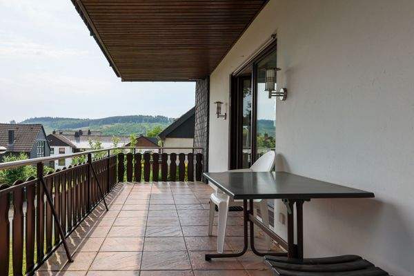 HP-Whg. überdachter Balkon