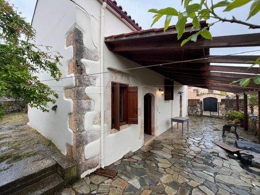 Kreta, Litsarda - Charmantes Steinhaus im Zentrum eines Dorfes zu verkaufen