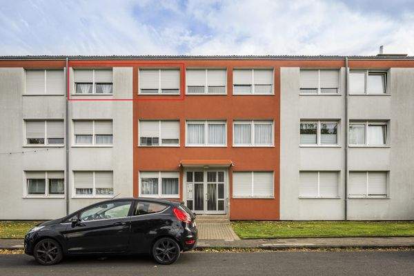 Vorderseite WE 2.OG links