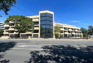 Modernes Bürogebäude