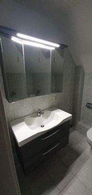 1464 Waschplatz Bad DG