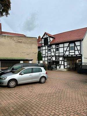 Innenhof Stellflächen.jpg