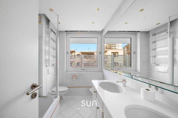 TAGESLICHTBADEZIMMER