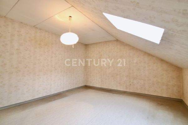 OG mögliches Ankleide und Badezimmer