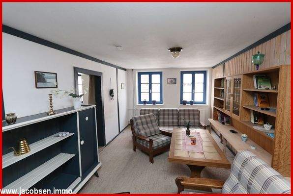 Wohnung 2 (über der Gaststätte) Wohnzimmer