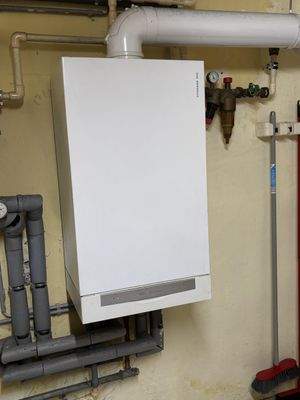 Gaszentralheizung Brennwerttherme