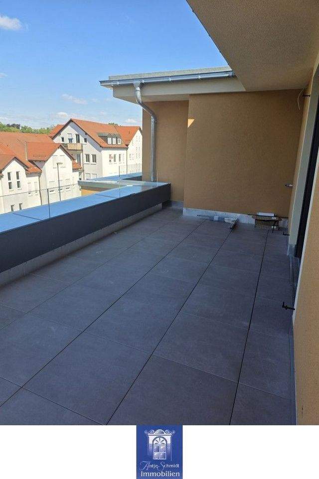 Exklusiver Familientraum! Umlaufende Dachterrasse! Tageslichtbad! - Foto 1