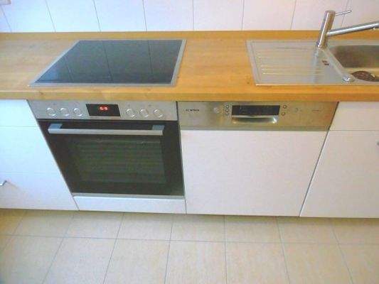 Geräte (Herd, Geschirrspüler)