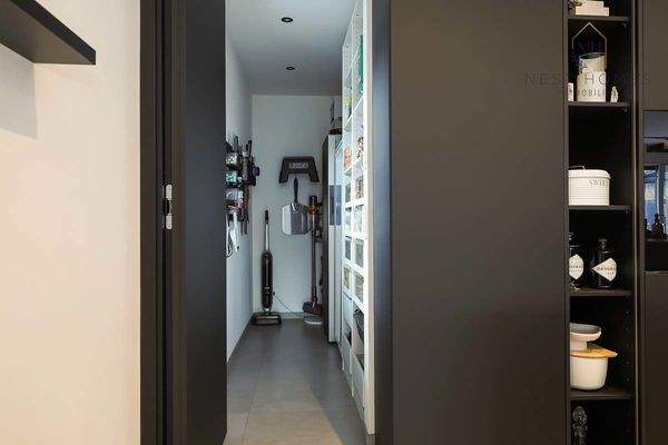 versteckte Abstellkammer Küche