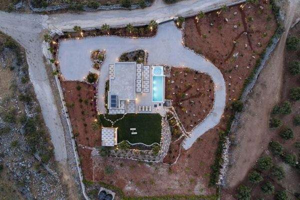 Kreta, Kefalas: Erstaunliche Steinvilla mit Meerblick und Pool zu verkaufen