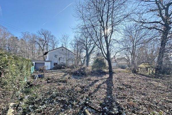 Grundstück mit Blick Richtung Südost