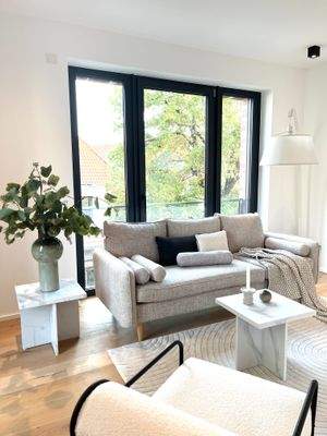 Heller und offener Wohnbereich 