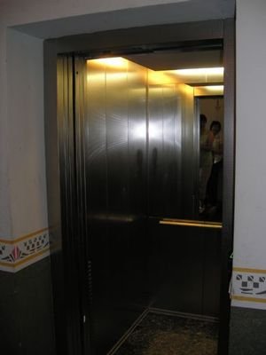Aufzug