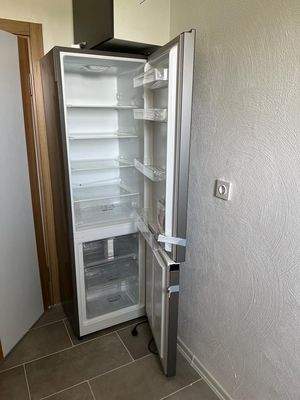 Kühl-Gefrier-Kombi2.jpg