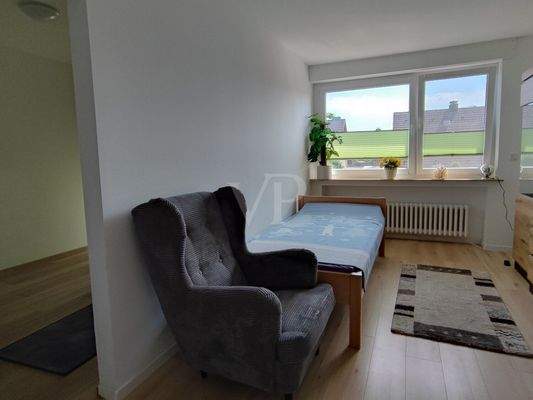 Schlafzimmer mit Ankleideraum