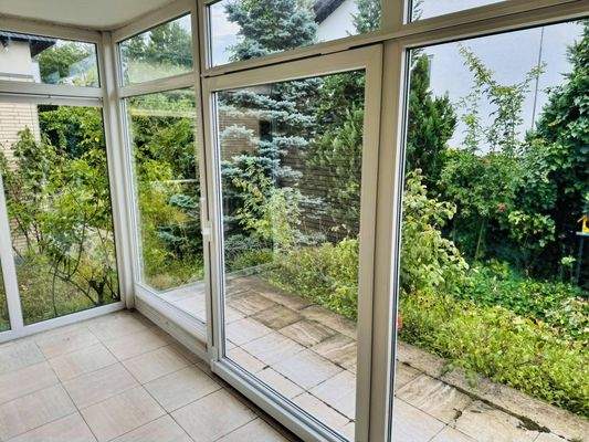 Wintergarten mit Terrasse