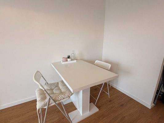 FAC243E5-ED50-4F1C-9DAE-3AE9930E5E8B