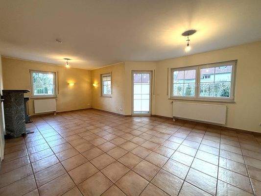 Gemütlicher Wohn-/Essbereich