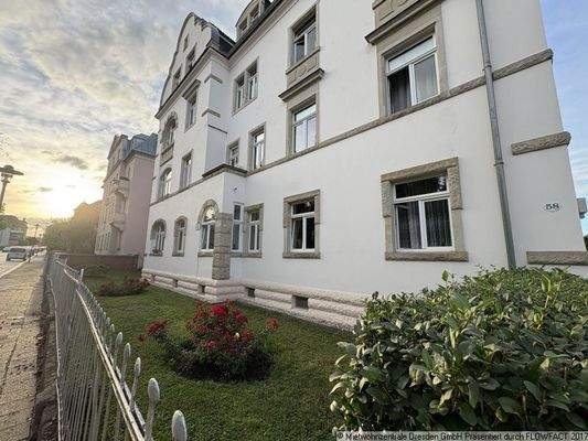 Seitenansicht - Schöne 3-Raum Wohnung mit Bdewanne in Löäbtau !!!