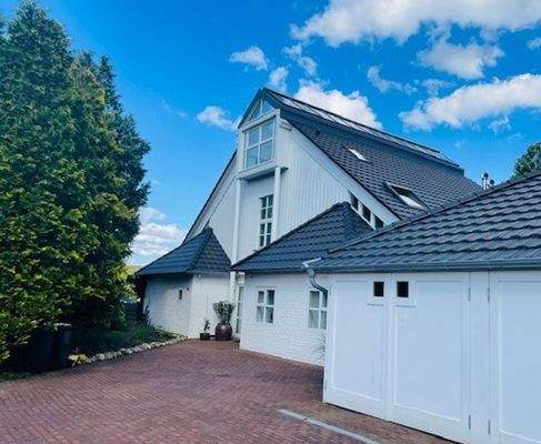 Aussenansicht (Straße)