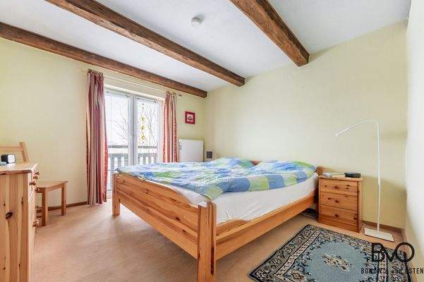 Schlafzimmer zum Garten