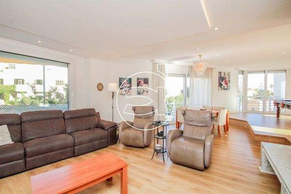 Hervorragendes Objekt