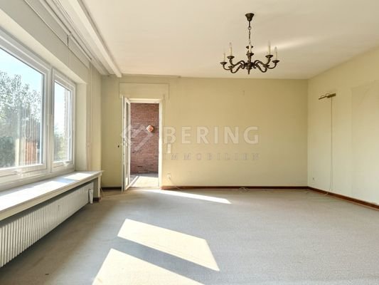 Wohnzimmer m. Zugang zur