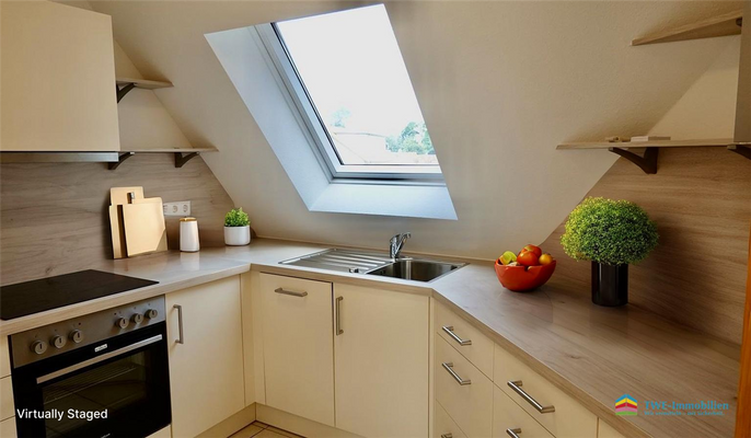 Küche mit neuer Einbauküche