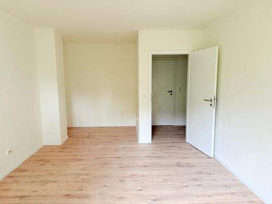 Wohnzimmer Bild 2 - Immobilien Baumeister Neuburg.