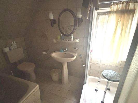 Badezimmer, OG