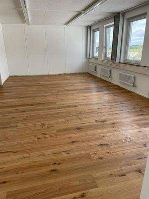 d93606eb-b66c-4da6-a55a-434c6518904d-1543866770.jp