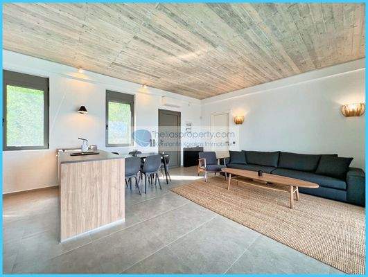 bce0fb0b03754a20a3230100ba3c69c2-original