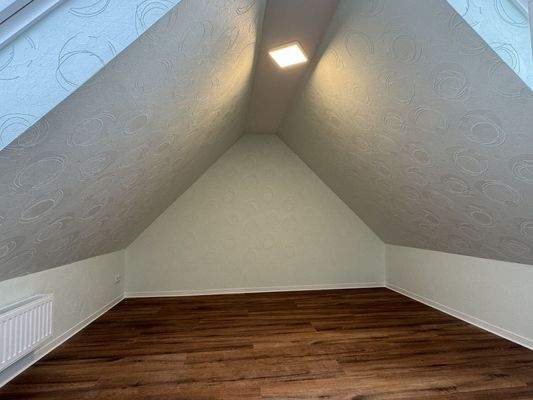 Dachgeschoss Zimmer 1