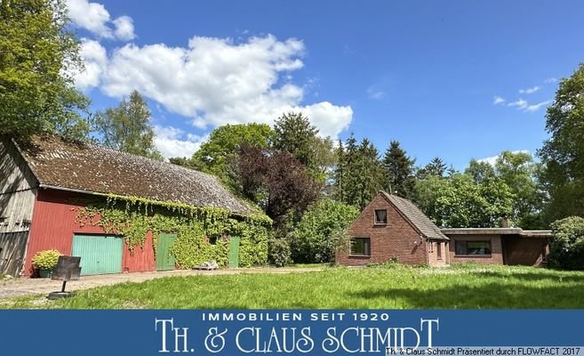 Ansicht des Landhauses mit gr Scheune