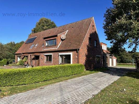 Frontseite rechte Auffahrt