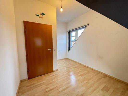 Büro / Gästezimmer (OG)