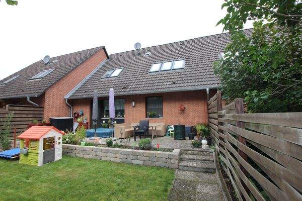 Gepflegte Gartenanlage...