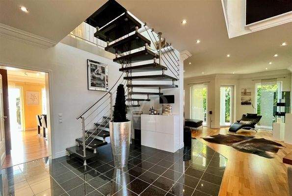 Aufgang zum oberen Geschoss