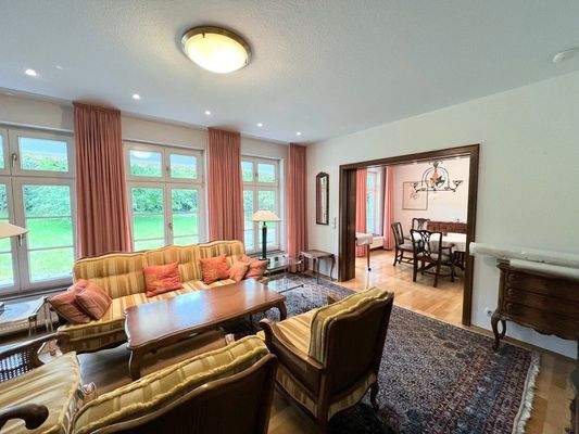 Haus-Lollar-Wohnbereich EG rechts