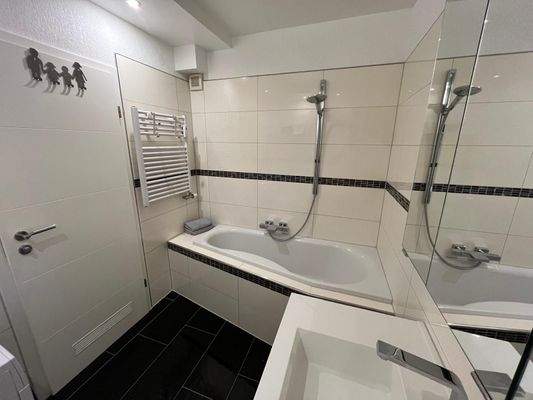 PHOTO-2025-05-13-11-00-36 (14).jpg