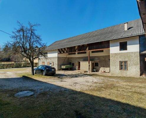 Stall-/Wirtschaftsgebäude