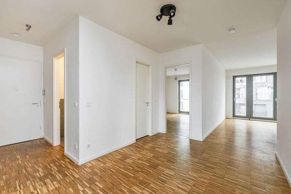 Geräumiger Küchen-/Wohntrakt